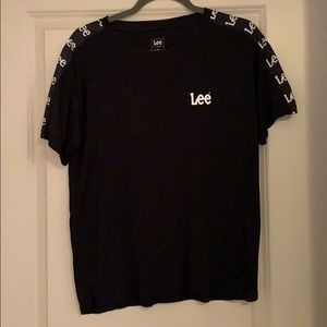LEE Tee